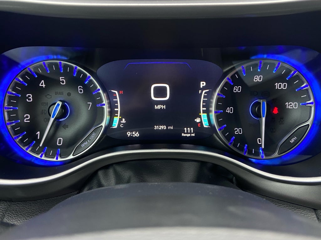 2025 Chrysler Pacifica Select