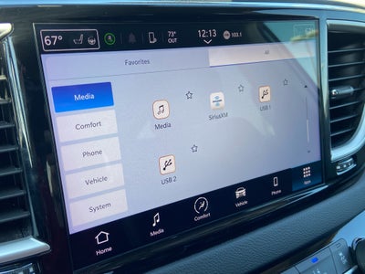 2024 Chrysler Pacifica Touring L