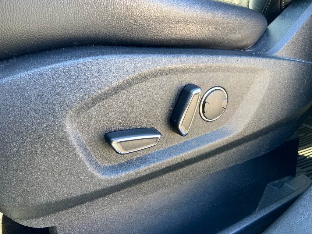 2017 Ford Edge Sport