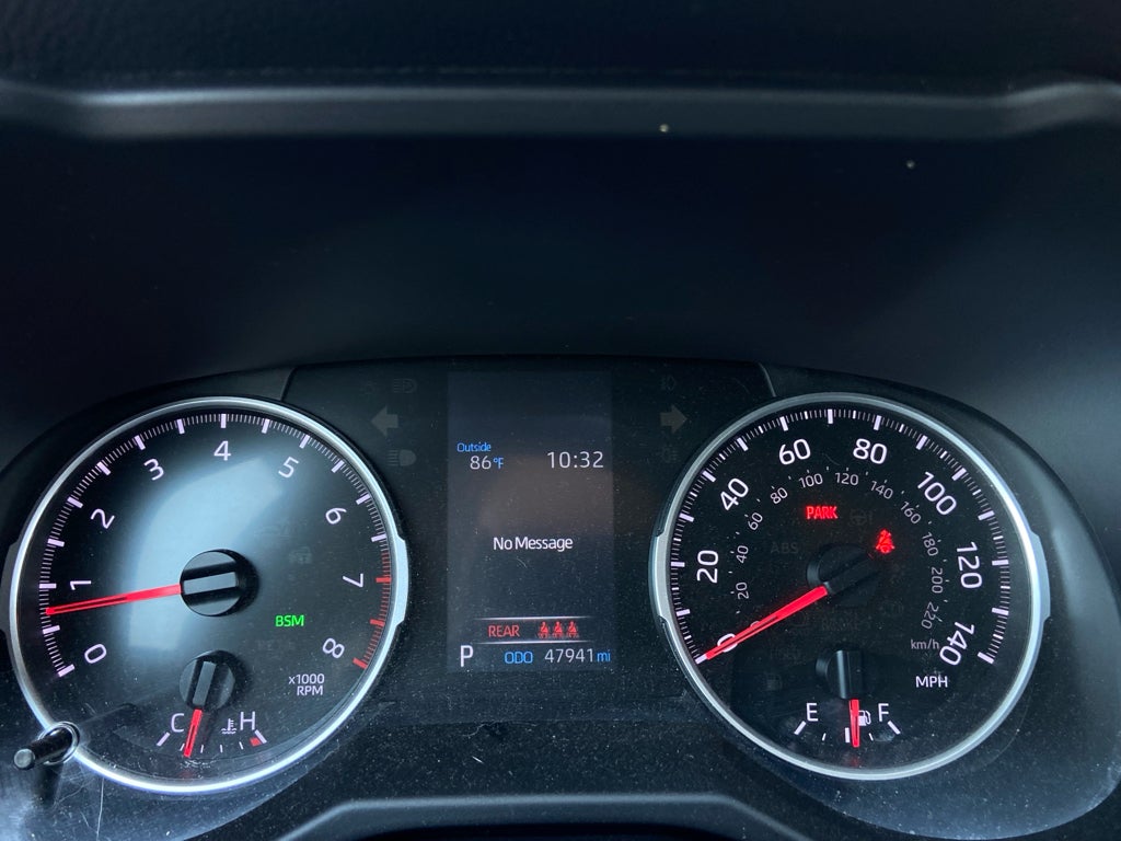 2022 Toyota RAV4 XLE