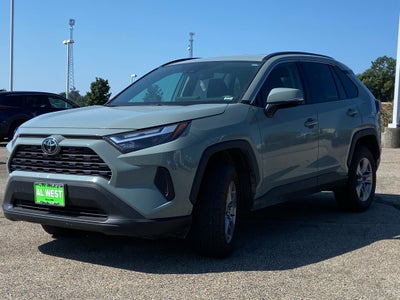 2022 Toyota RAV4 XLE