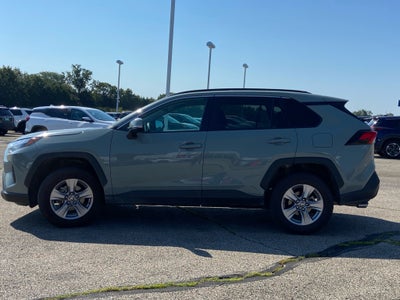 2022 Toyota RAV4 XLE