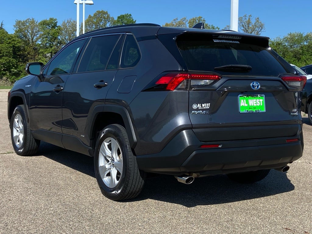 2020 Toyota RAV4 Hybrid XLE