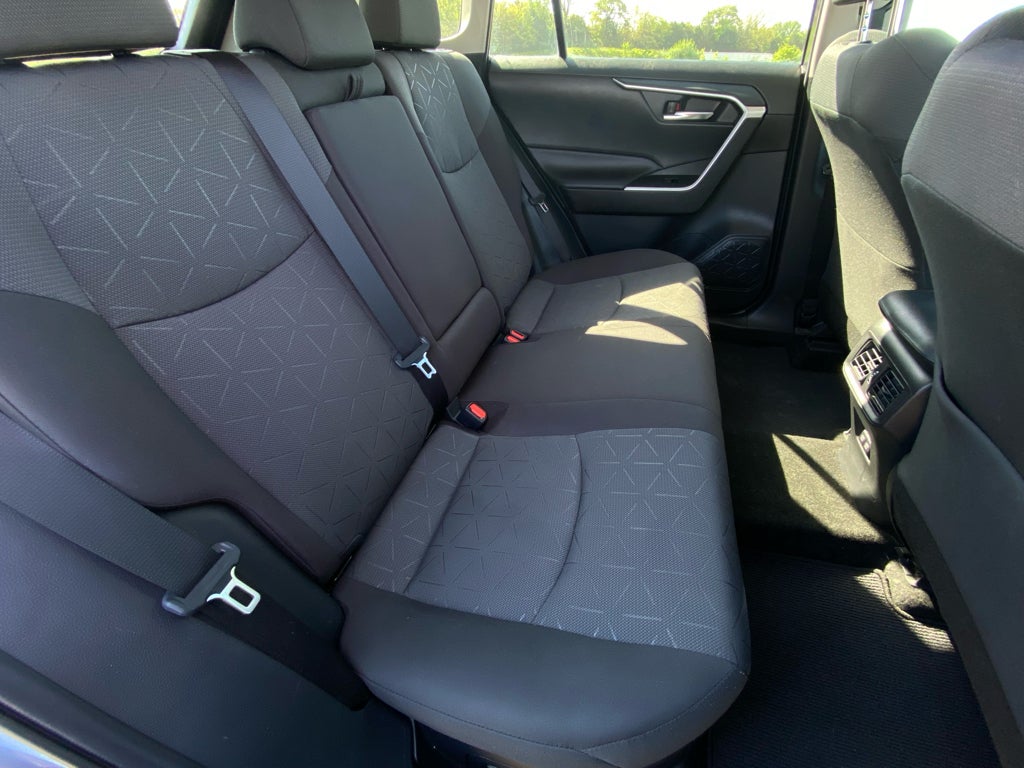 2020 Toyota RAV4 Hybrid XLE