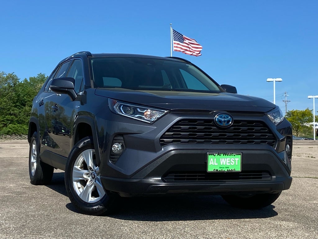 2020 Toyota RAV4 Hybrid XLE