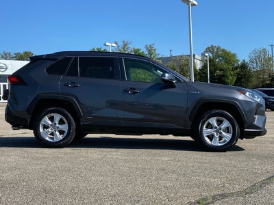 2020 Toyota RAV4 Hybrid XLE