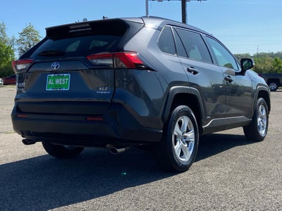 2020 Toyota RAV4 Hybrid XLE