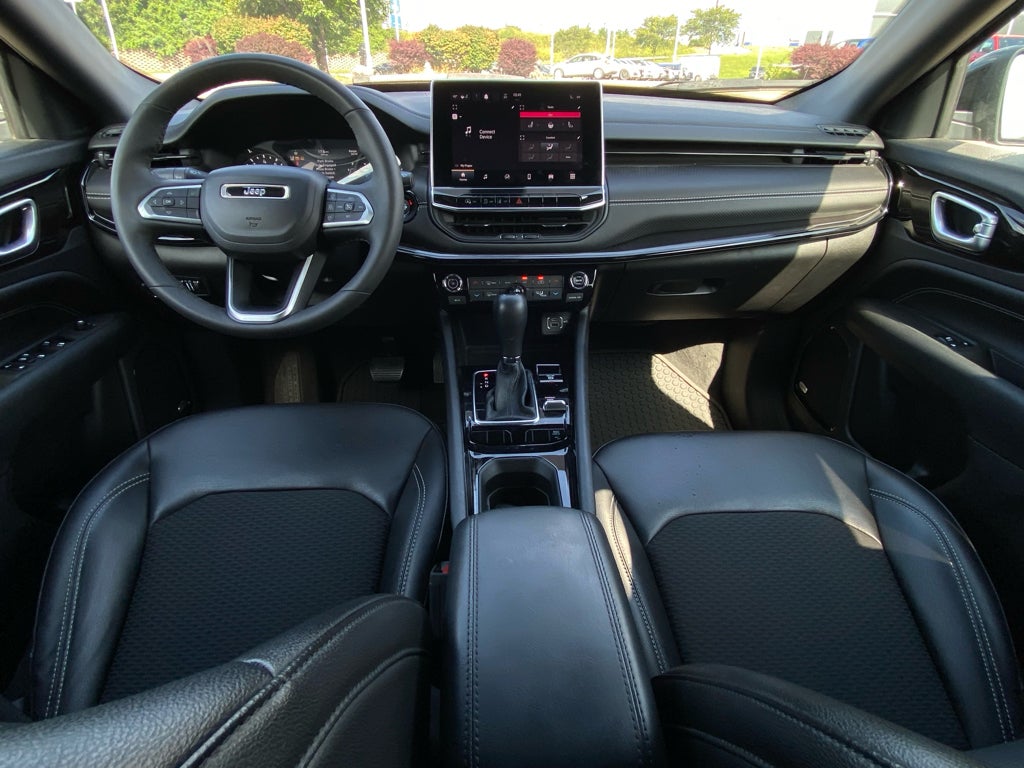 2023 Jeep Compass Altitude