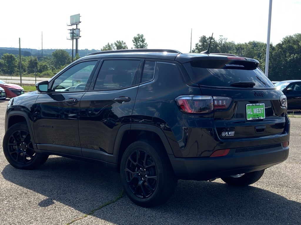 2023 Jeep Compass Altitude