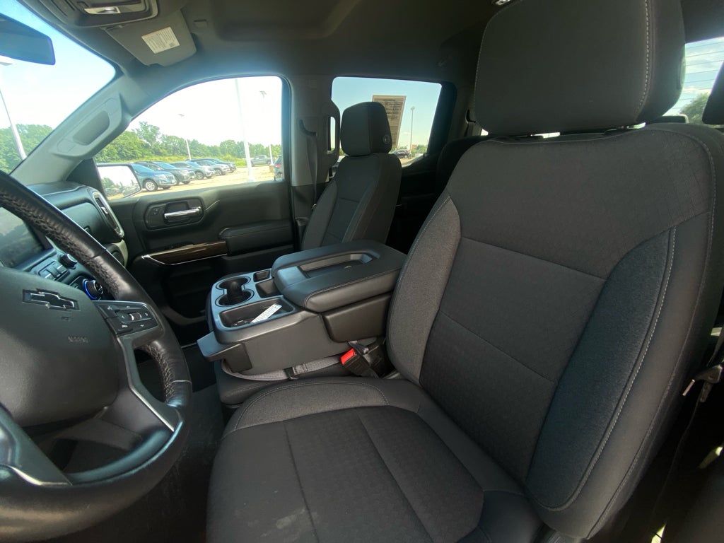2020 Chevrolet Silverado RST