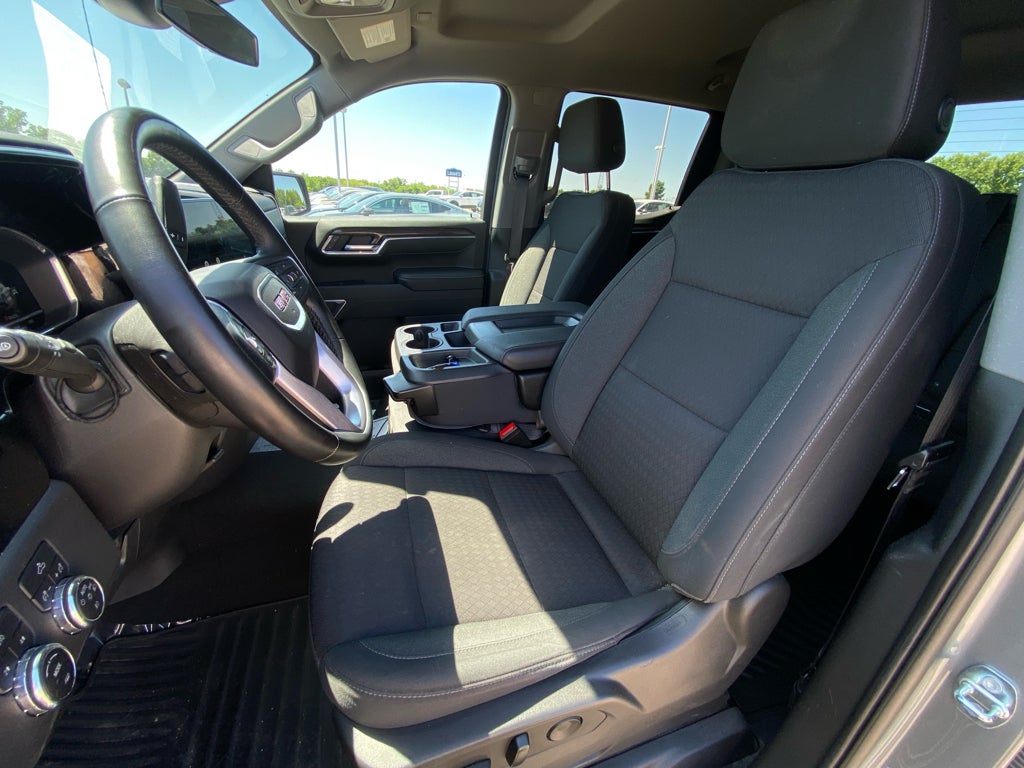 2023 GMC Sierra Elevation