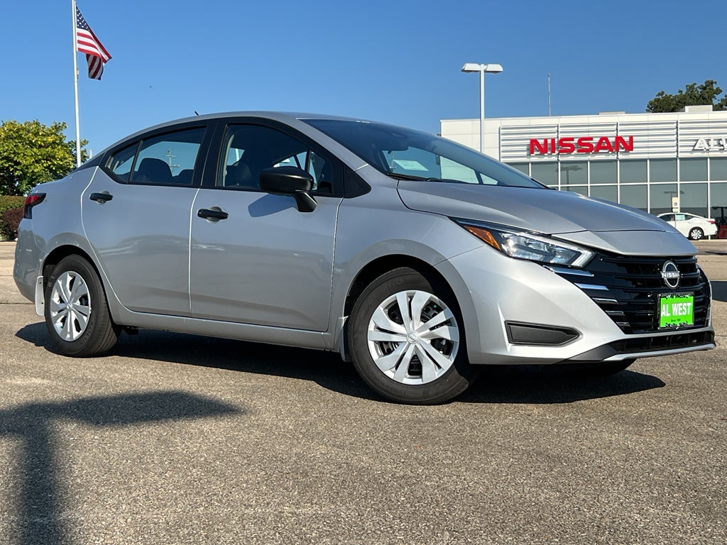 2025 Nissan Versa S
