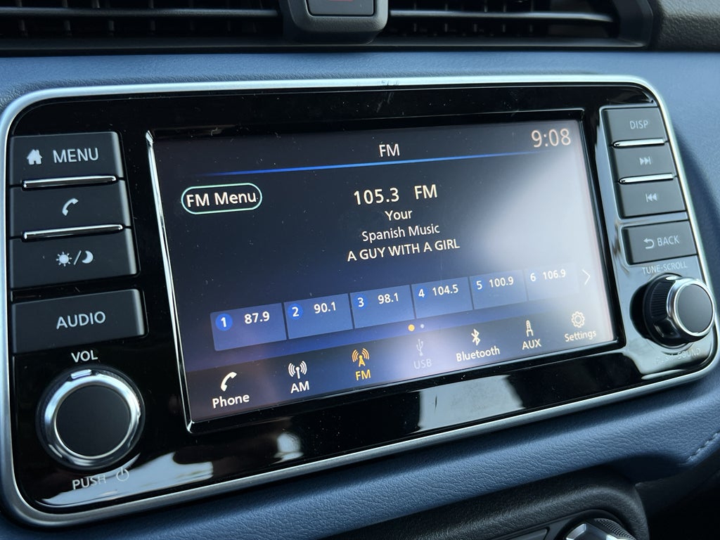 2025 Nissan Versa SV