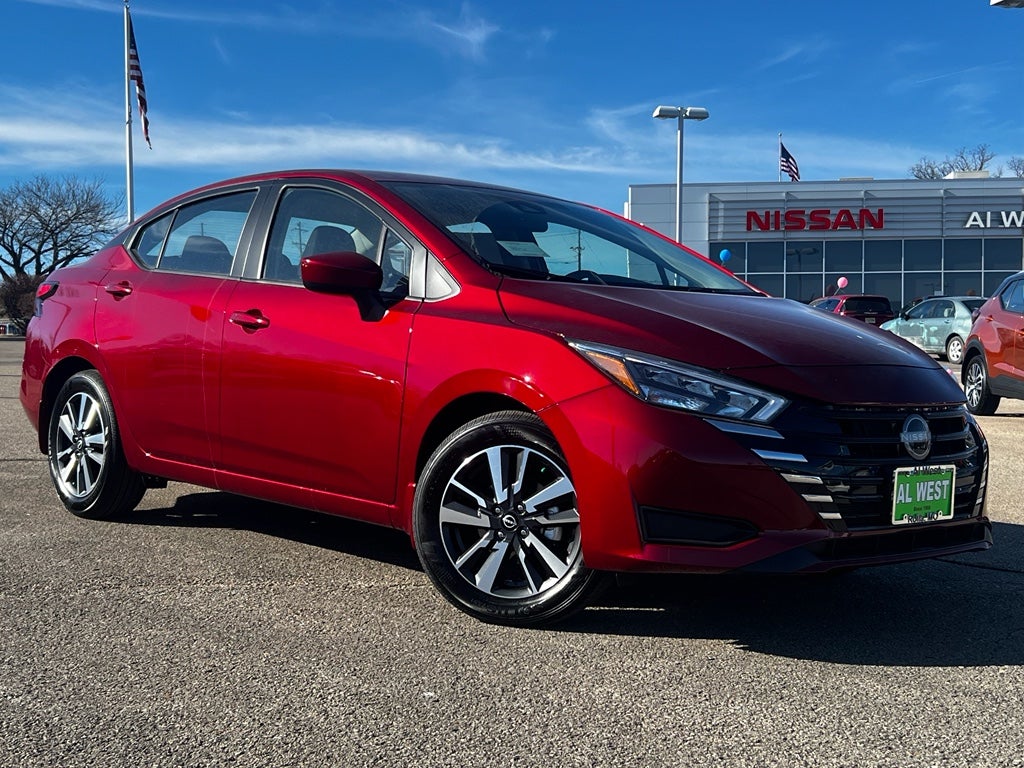 2025 Nissan Versa SV