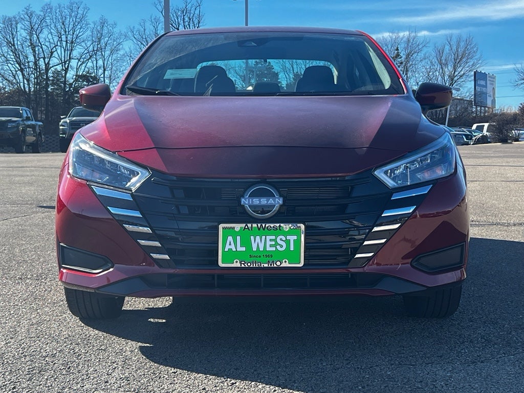 2025 Nissan Versa SV