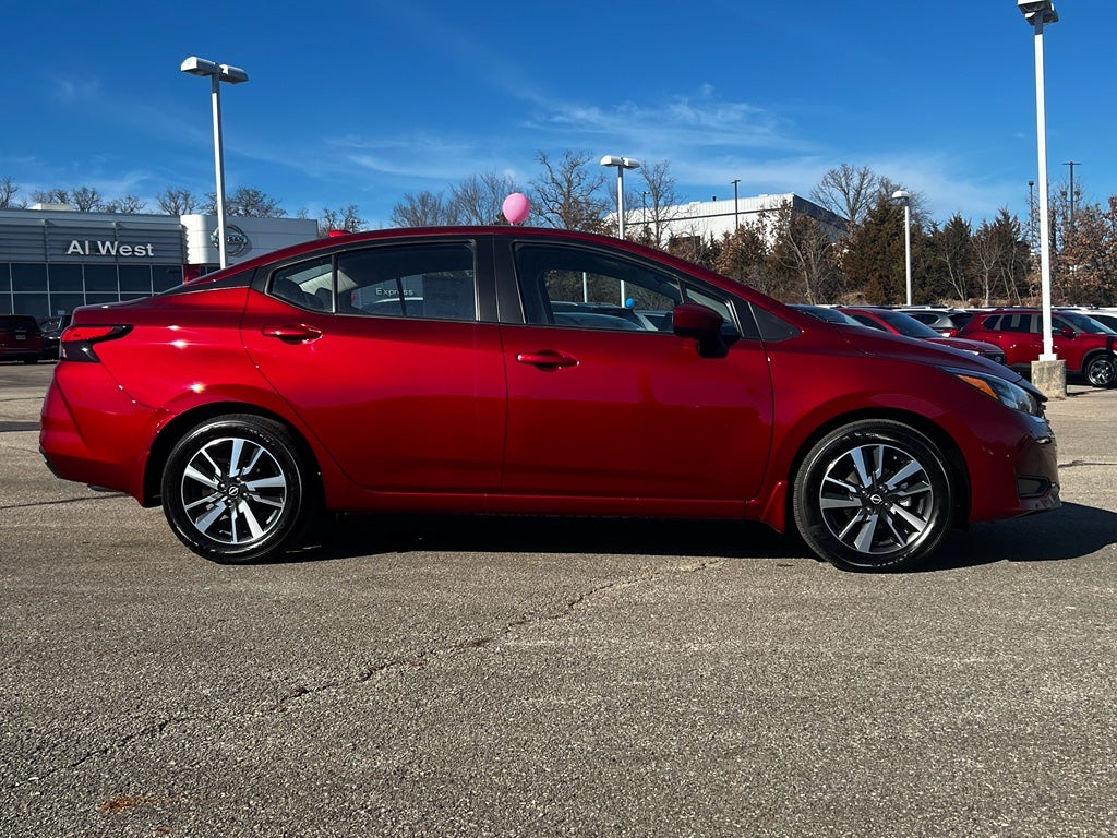 2025 Nissan Versa SV