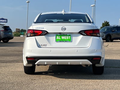 2025 Nissan Versa SV