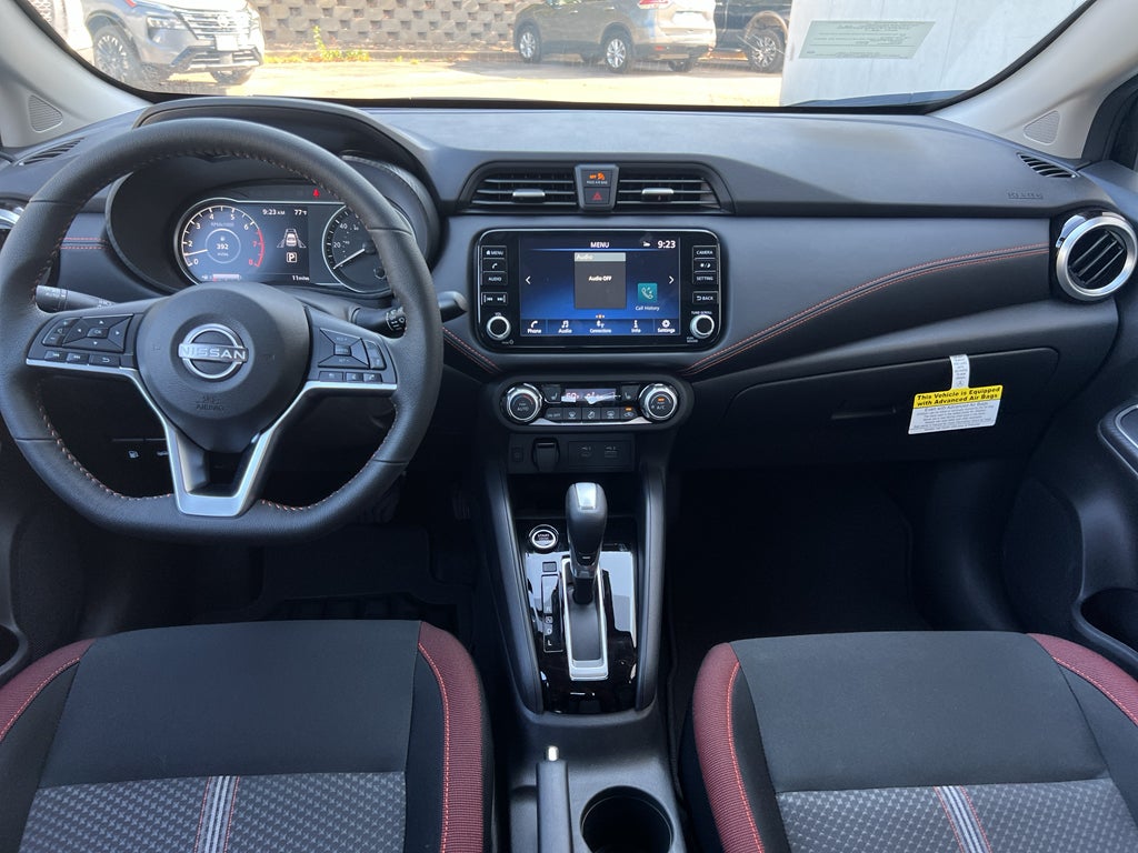 2025 Nissan Versa SR