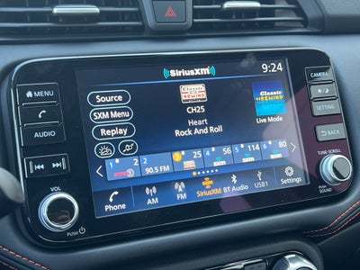 2025 Nissan Versa SR