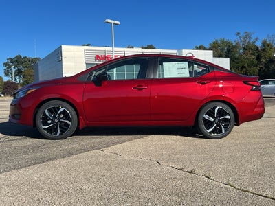 2025 Nissan Versa SR