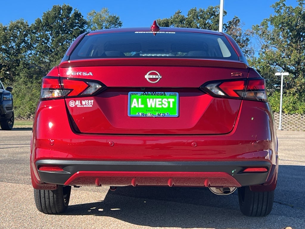 2025 Nissan Versa SR