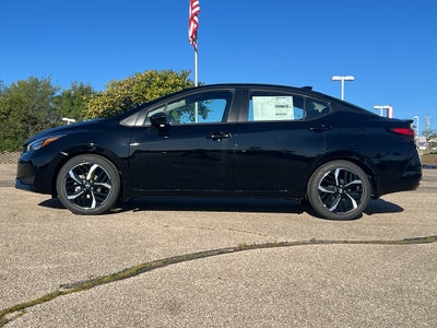 2025 Nissan Versa SR