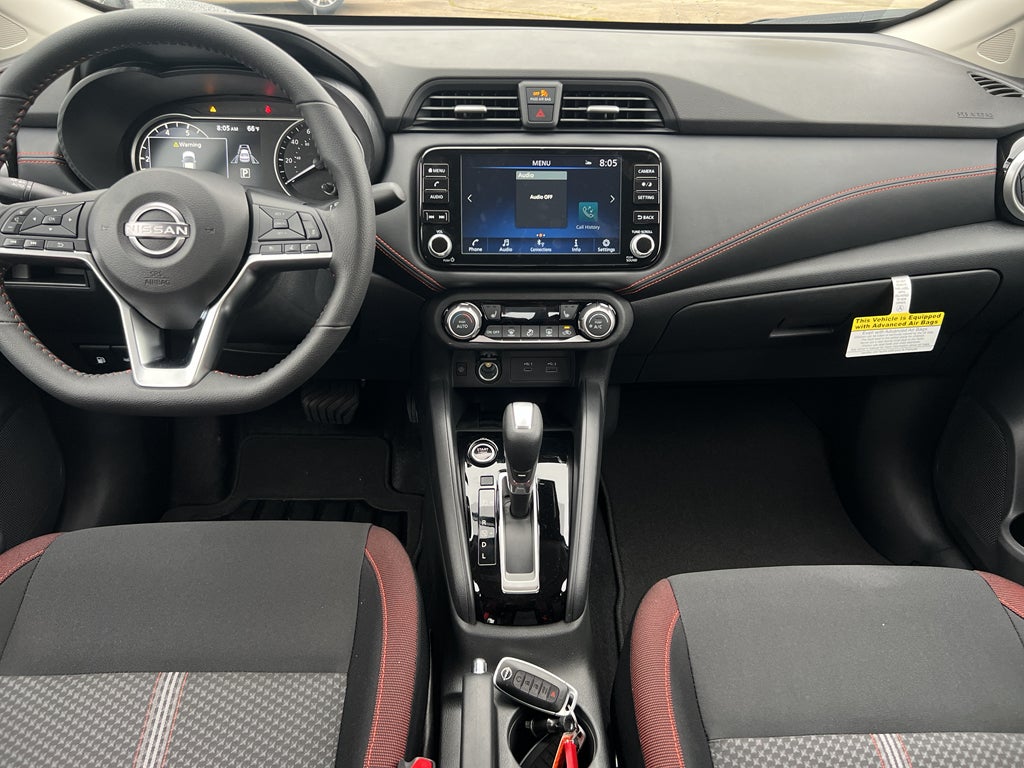 2025 Nissan Versa SR