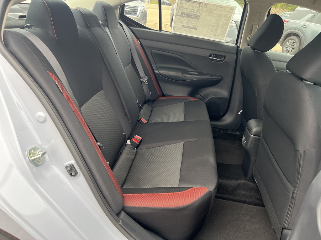 2025 Nissan Versa SR