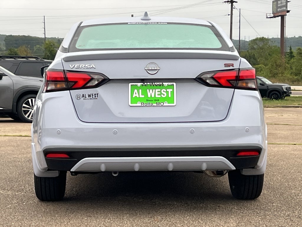 2025 Nissan Versa SR