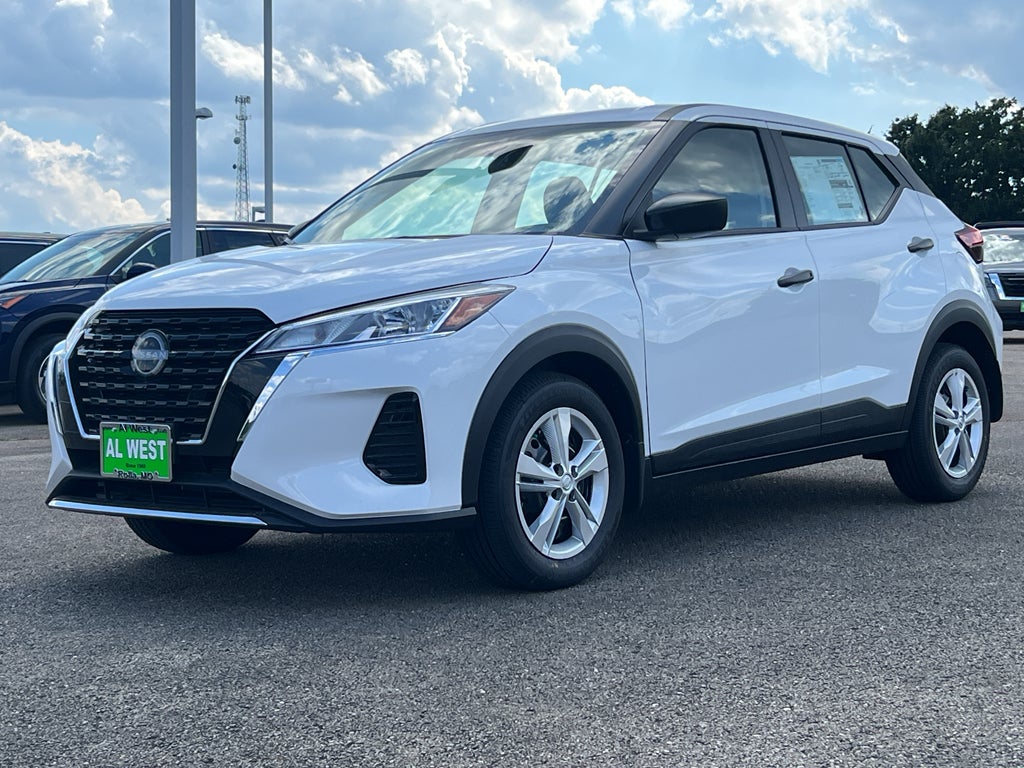 2025 Nissan Kicks Play S