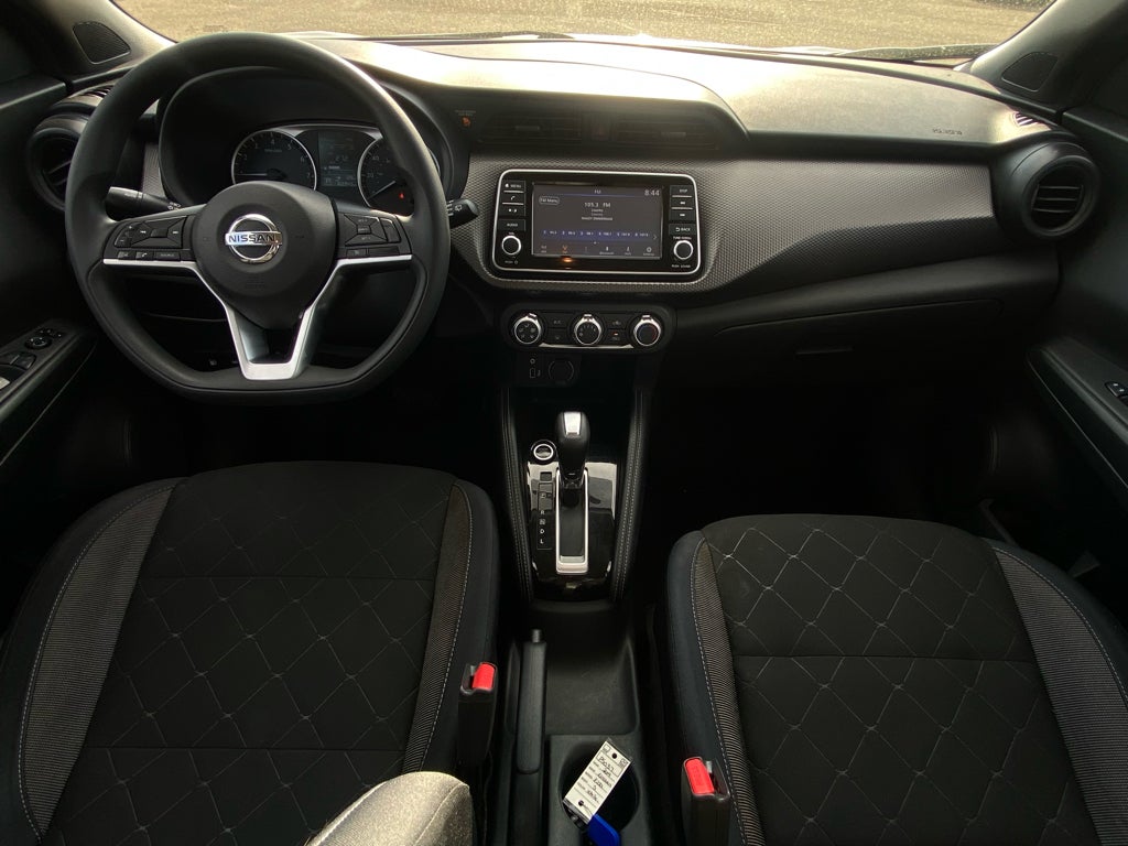 2019 Nissan Kicks S