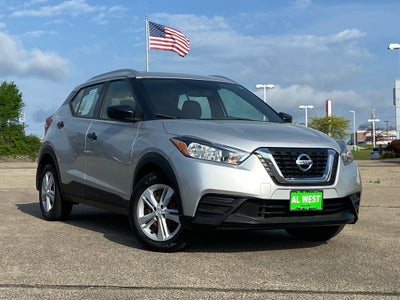 2019 Nissan Kicks S