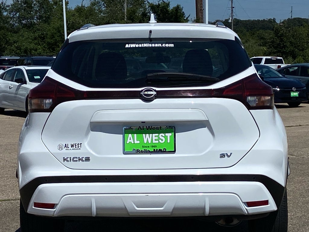 2024 Nissan Kicks SV