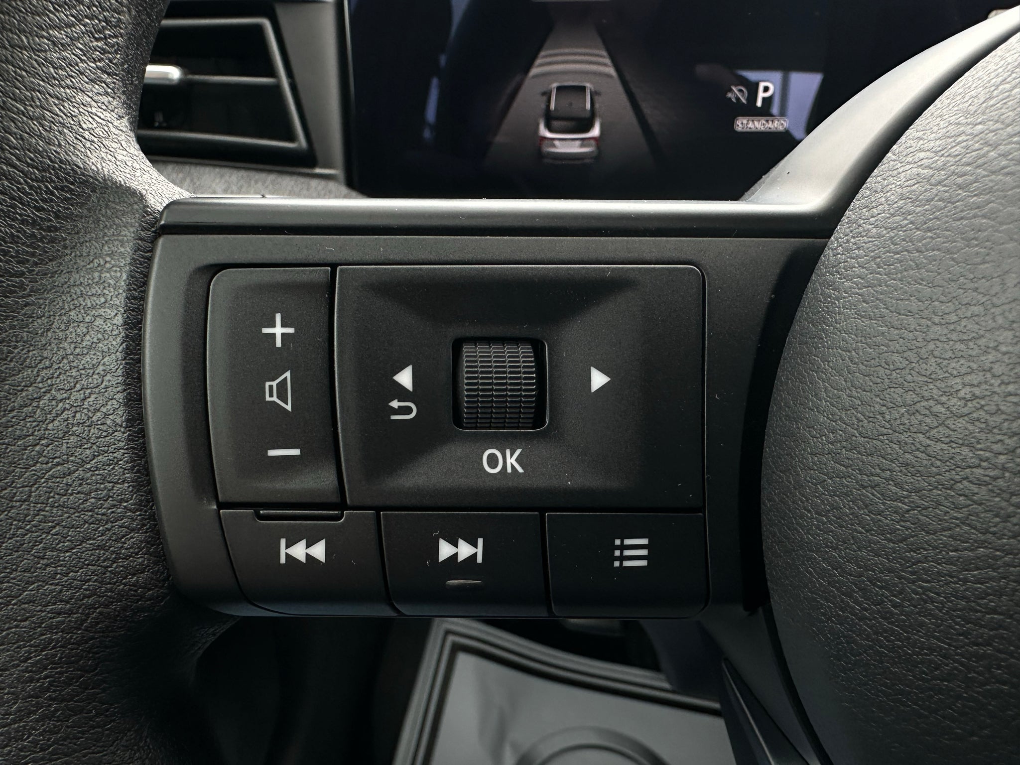 2027 Nissan Kicks S