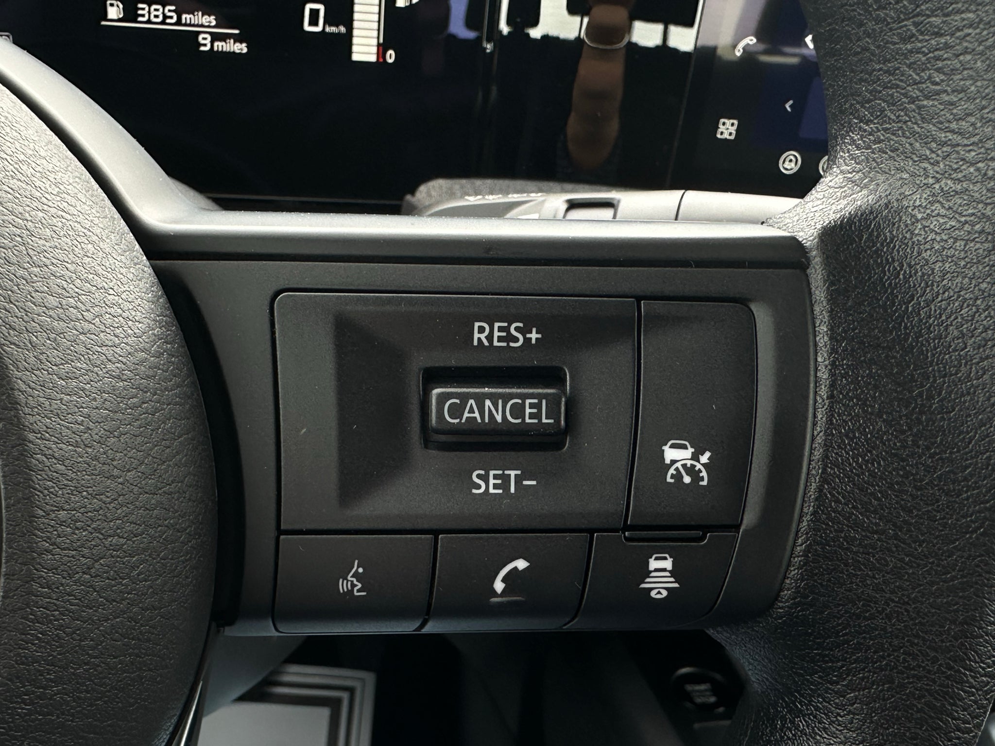2027 Nissan Kicks S
