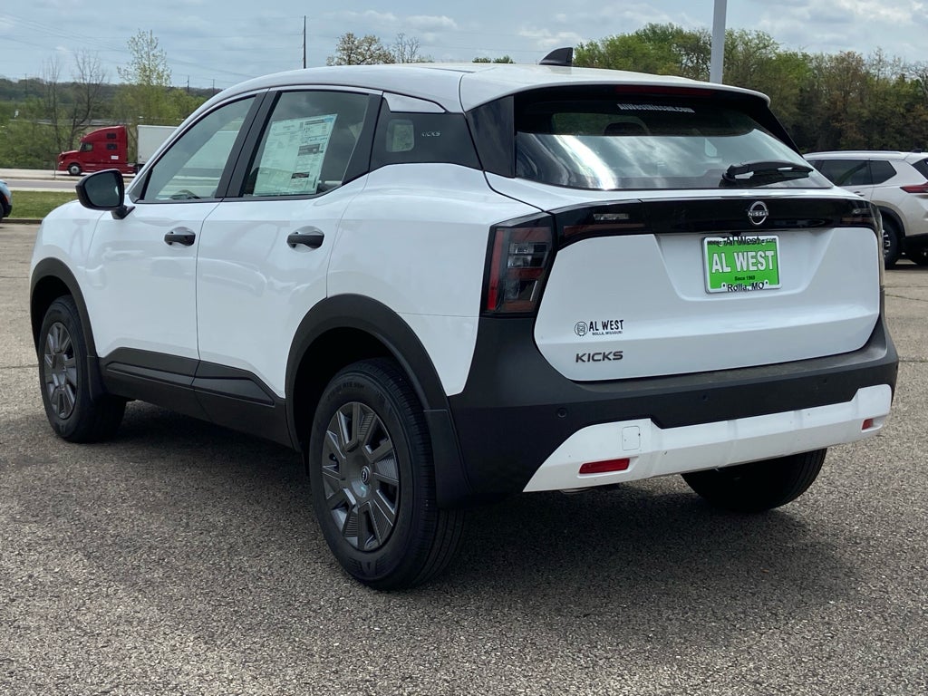 2026 Nissan Kicks S