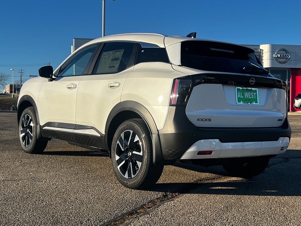 2026 Nissan Kicks SV