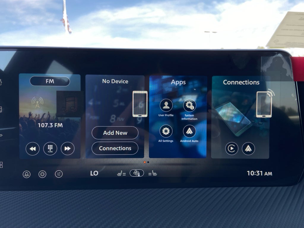 2027 Nissan Kicks SR