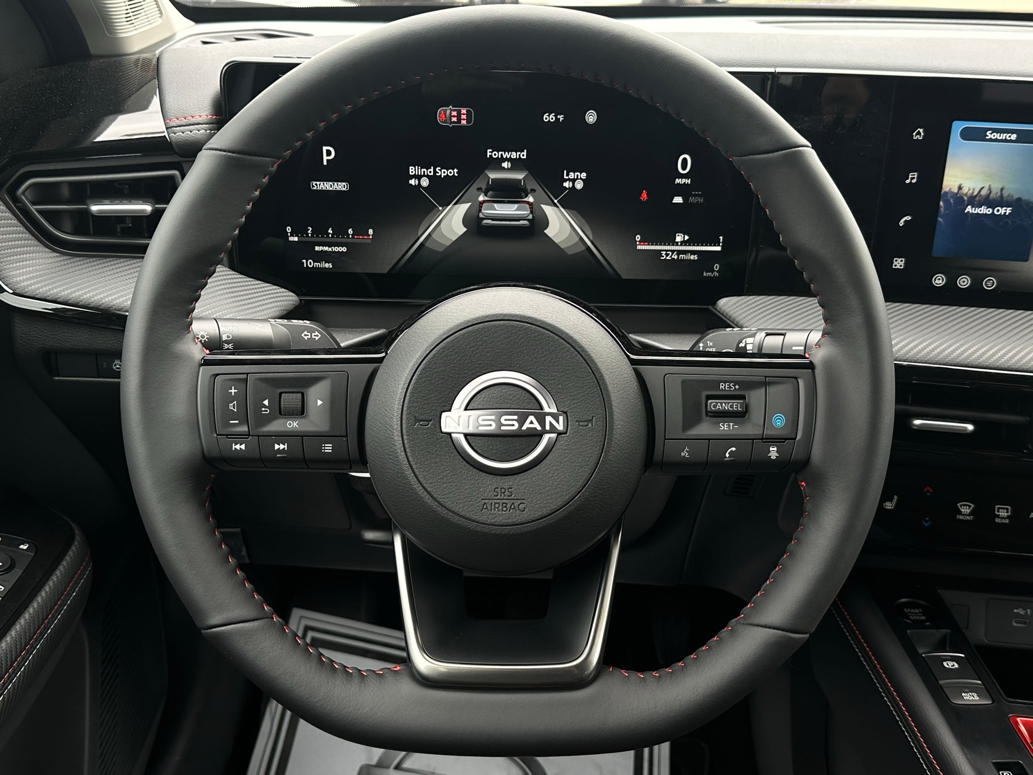 2027 Nissan Kicks SR