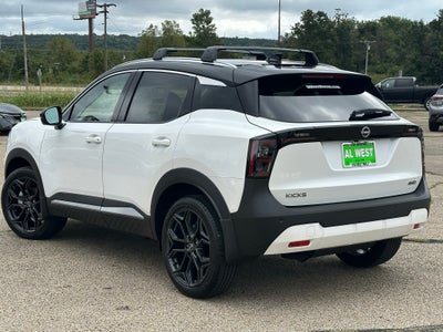 2027 Nissan Kicks SR