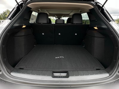 2027 Nissan Kicks SR