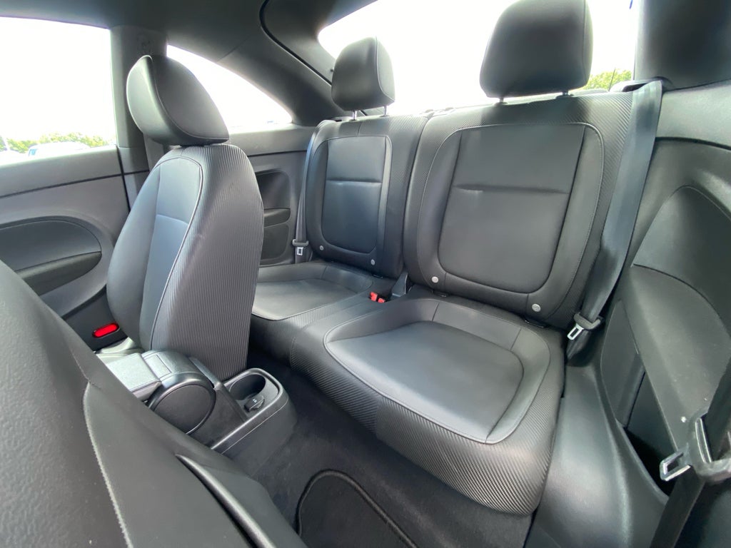 2016 Volkswagen Beetle 1.8T Wolfsburg Edition