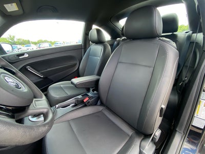 2016 Volkswagen Beetle 1.8T Wolfsburg Edition