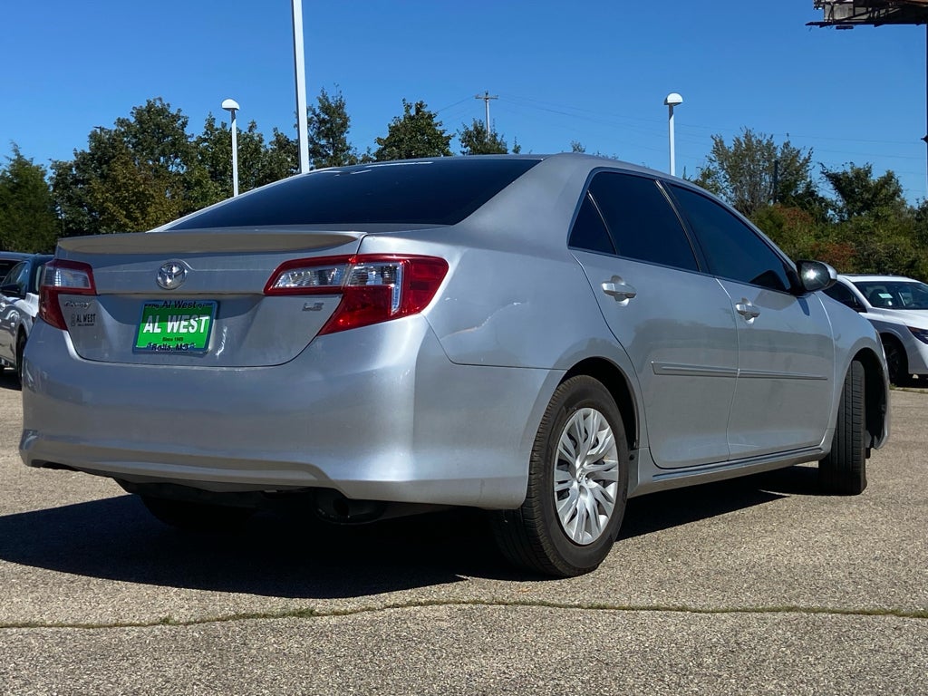 2012 Toyota Camry LE