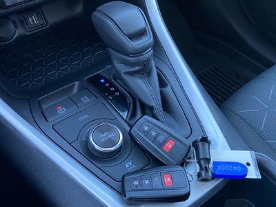 2025 Toyota RAV4 Hybrid Hybrid XLE