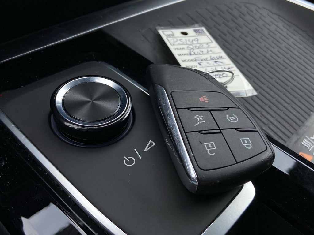 2025 Buick Enclave Preferred