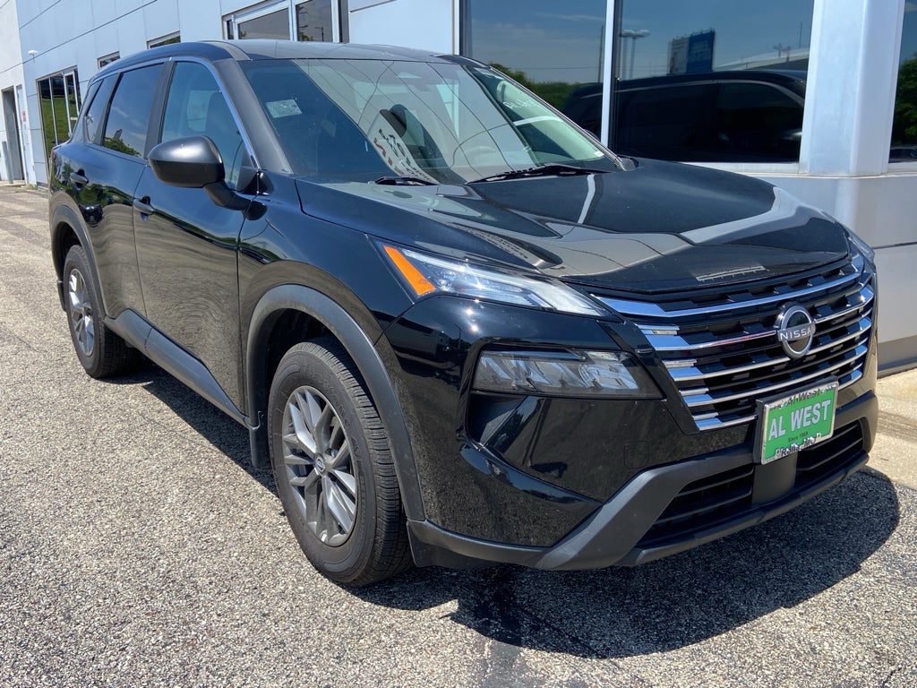 2024 Nissan Rogue S AWD's photo