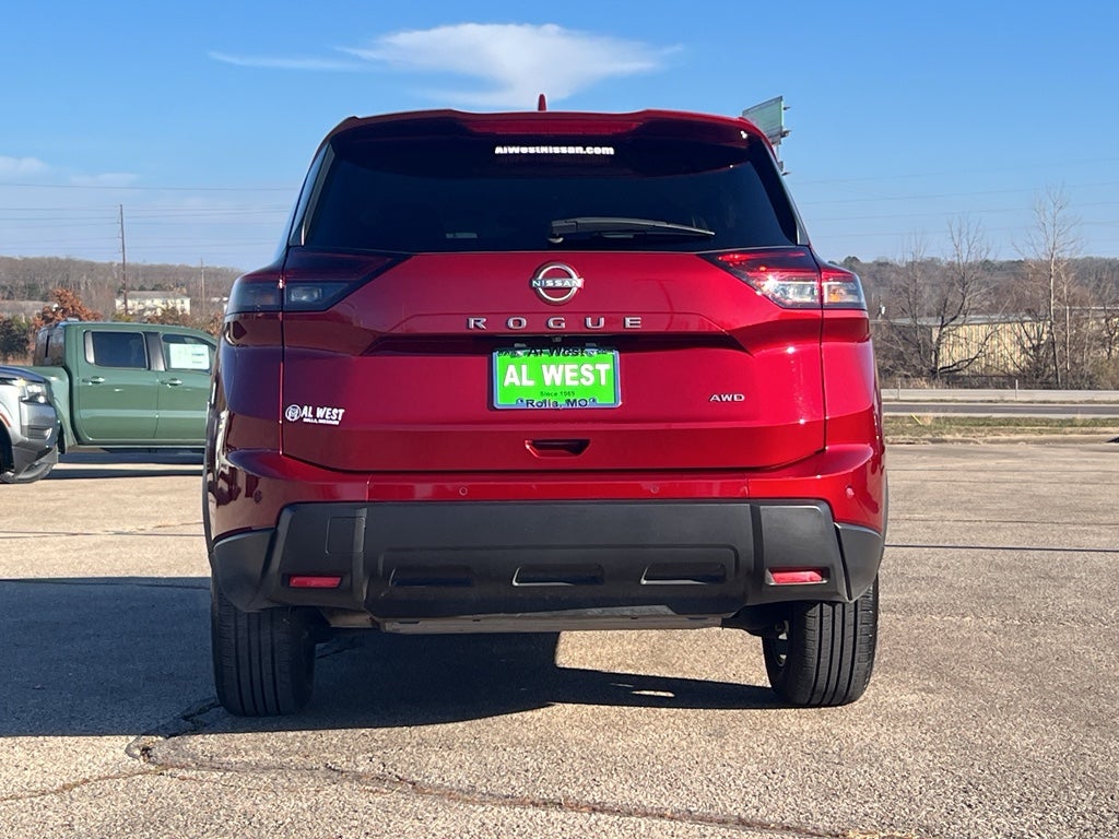2025 Nissan Rogue SV