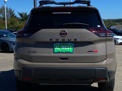 2026 Nissan Rogue Rock Creek