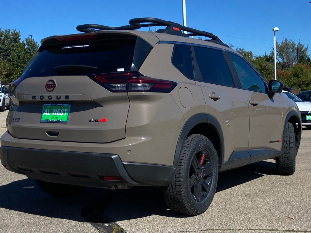 2026 Nissan Rogue Rock Creek